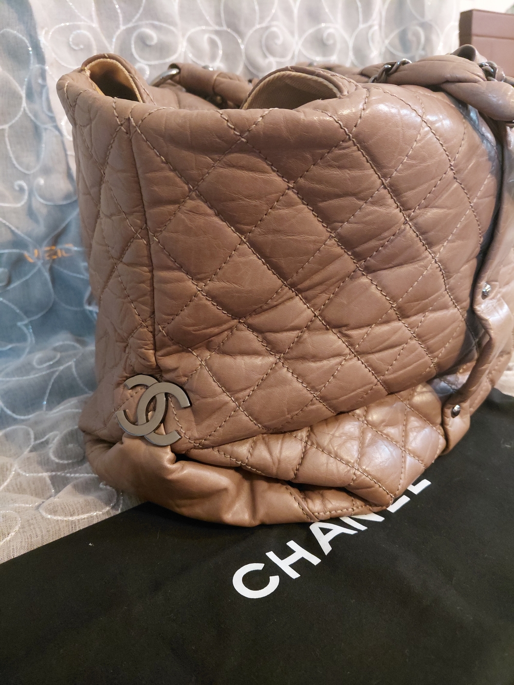 Chanel Vintage Series 11 Era Lambskin Lady Braid Travel Tote - Picture 12 of 16